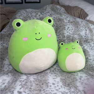 Squishmallows Green Frog Plush Pair with Cream Belly and Pink Cheeks